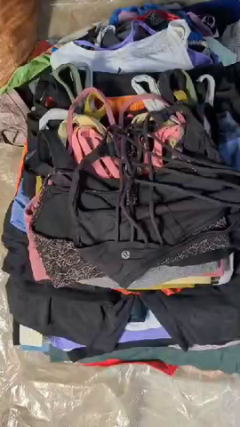 Lululemon Shorts, Röcke, Leggings, Jacken unter 10..