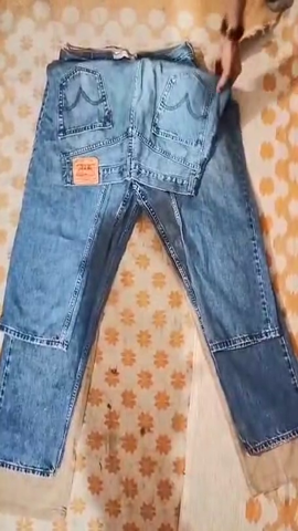 Ich benötige jemanden, der Jeans für mein Geschäft..