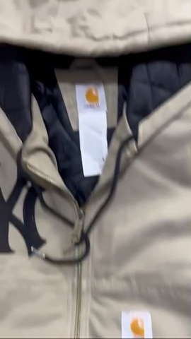 カーハートジャケット