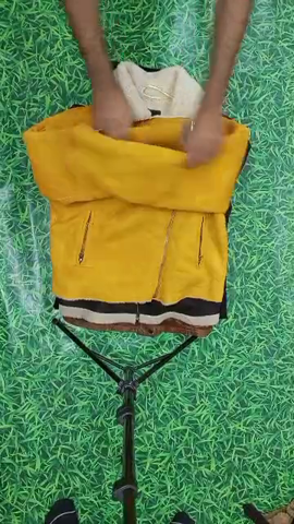 Women’s y2k hollister fur hood jackets