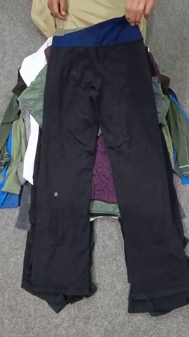 Alo Sportclothing (Authentic)