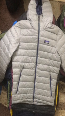 Pufferjacke - Marken-Pufferjacke Testbestellung (R..