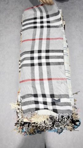 Burberry Scarve