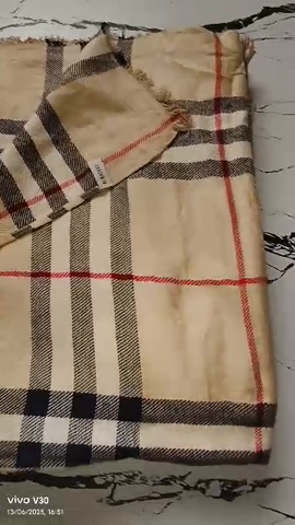 Burberry Scarve