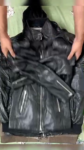 Veste en cuir sans marque