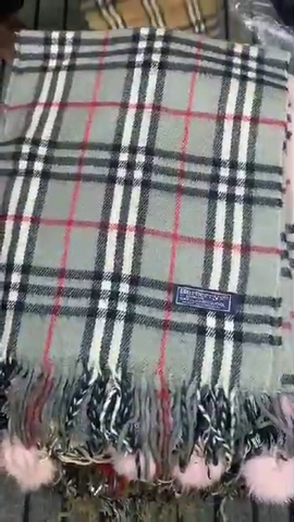 Burberry Scarve