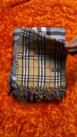 Burberry Scarve