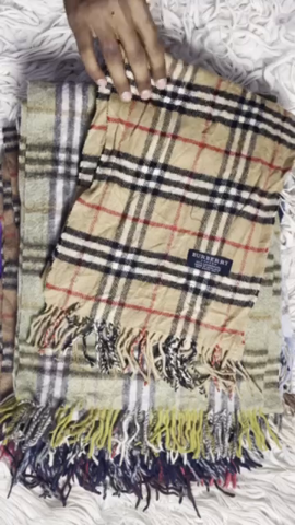 Burberry Scarve