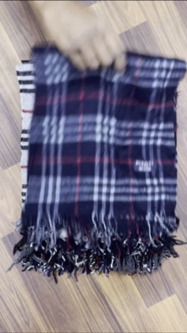 Burberry Scarve