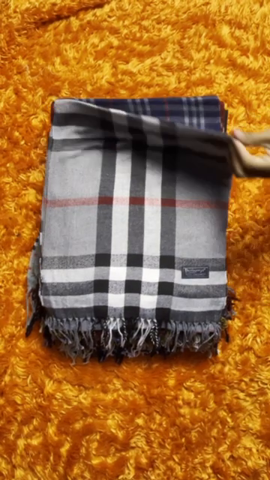 Burberry Scarve