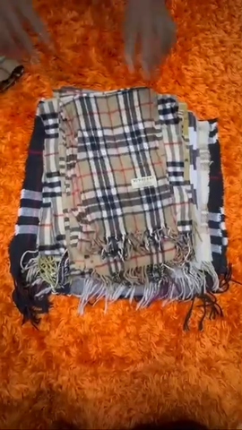 Burberry Scarve