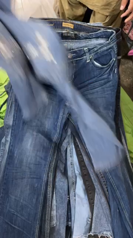 Short en jean sans marque