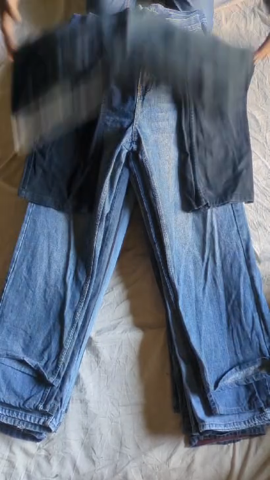 Short en jean sans marque