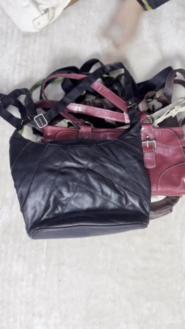 Bolsa pequena sem marca