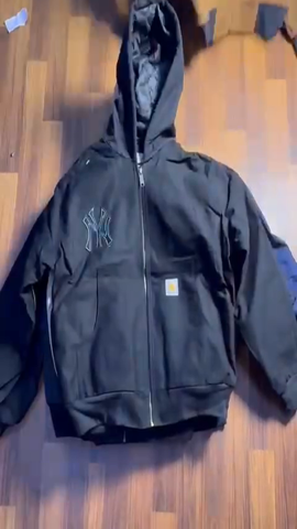 Carhartt Puffer jacket